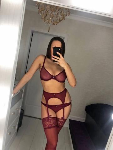 Виолетта Горячая Студентка